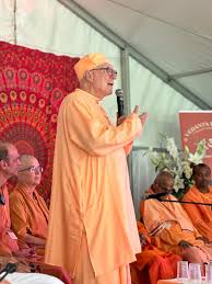 Swamiji Atmarupananda 2